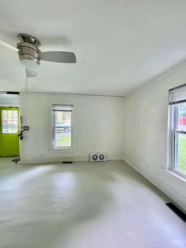 533 DOCIE ST, Damascus, VA 24236-1110 - Image #3