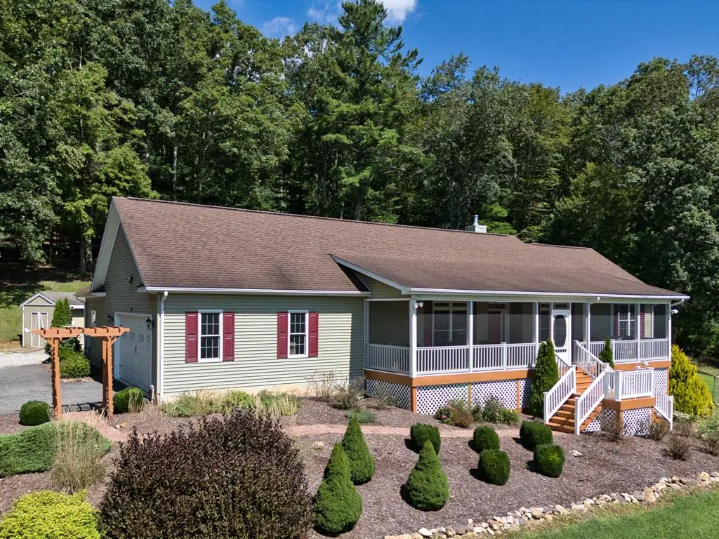 321 Cumberland Gap Rd, Newport, VA 24128 - Image #1