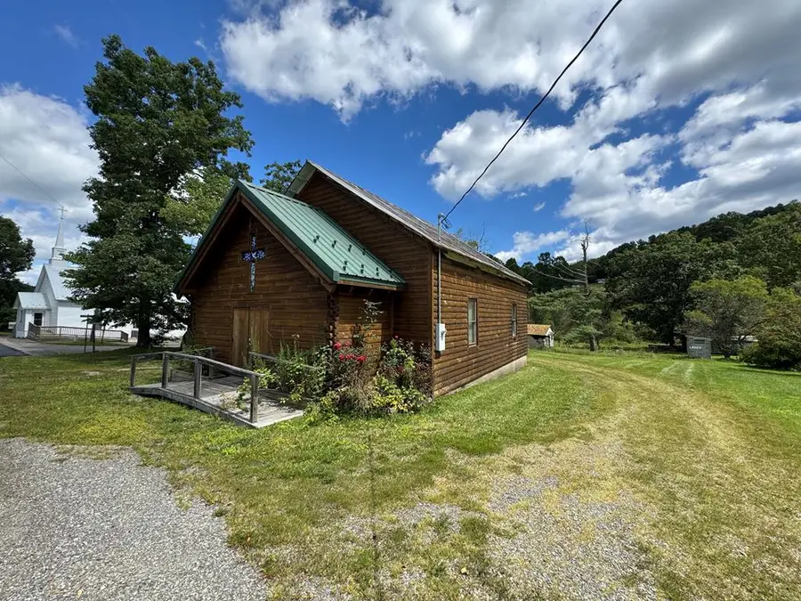 3727 Conner Grove Rd, Willis, VA 24380 - Image #3