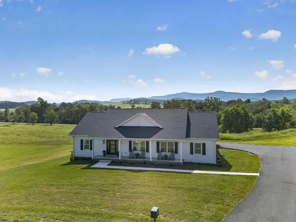 182 St. Johns Way, Chilhowie, VA 24319
