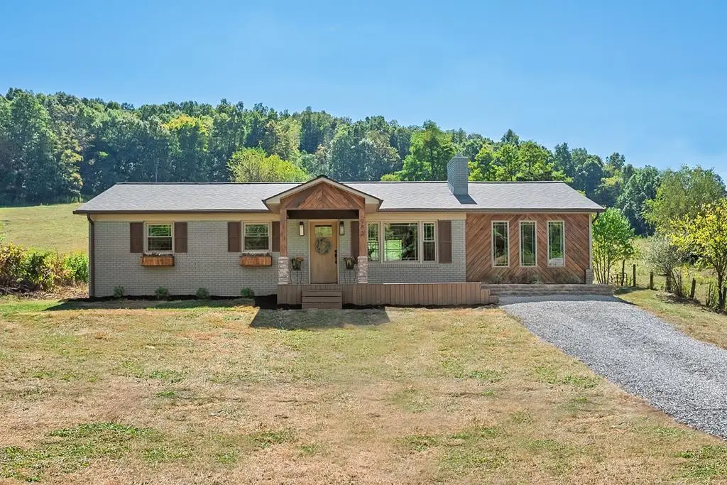 983 Sanders Mines Rd, Max Meadows, VA 24360 - Image #1