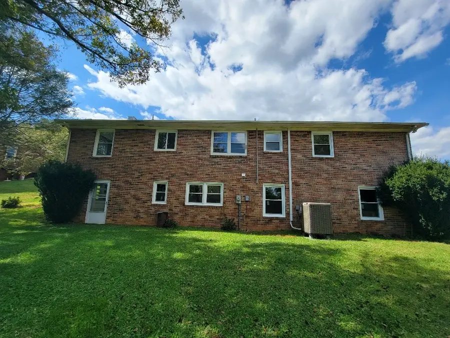 221 Alderman Street, Galax, VA 24333 - Image #2