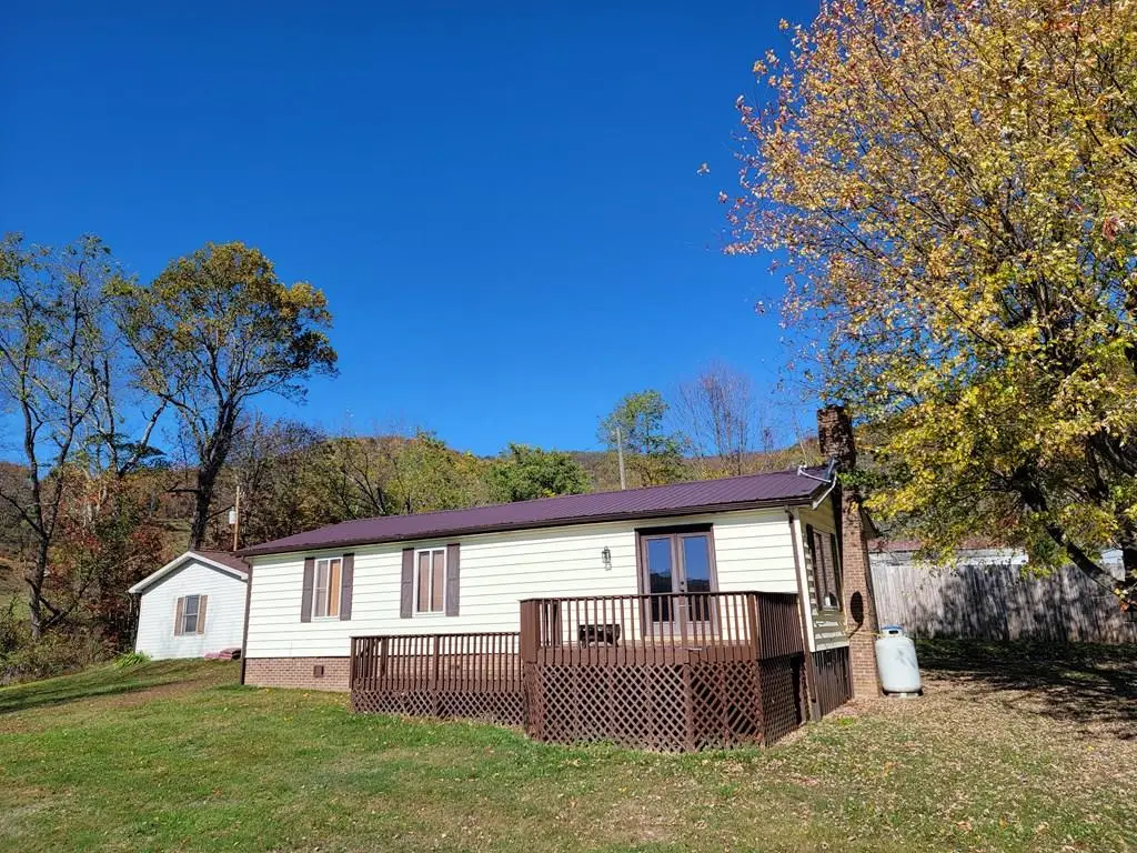 223 Sandalwood Lane, Independence, VA 24348 - Image #1