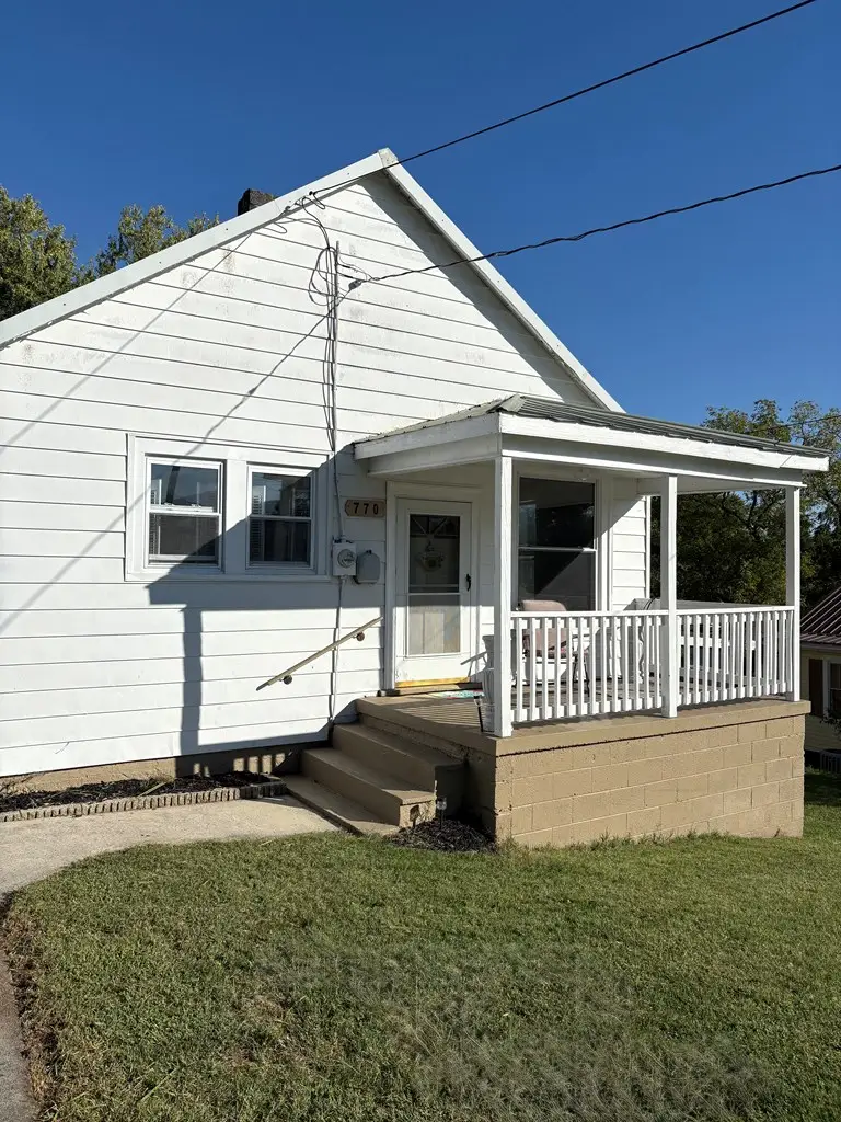 770 E. Marshall Street, Wytheville, VA 24382 - #2