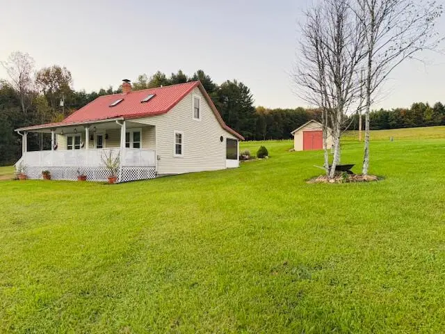 548 Hunters Ridge Rd, Dugspur, VA 24325 - Image #1