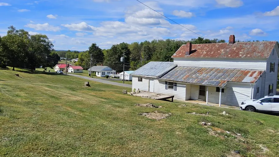 503 Parsonage Avenue, Rural Retreat, VA 24368 - Image #3