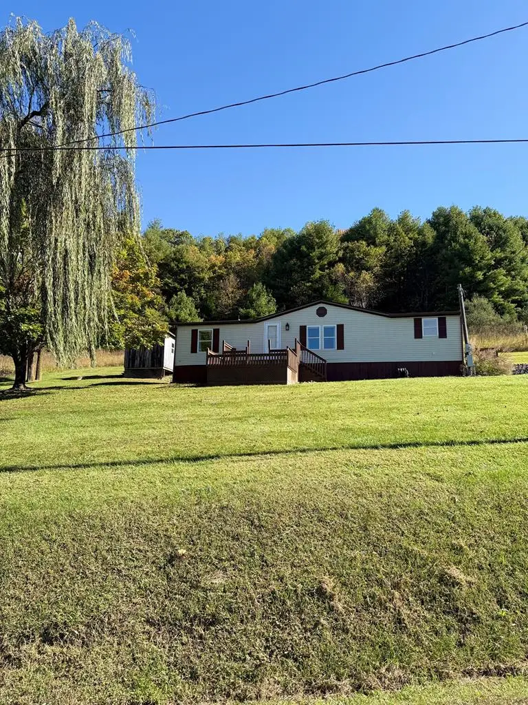 878 Dixon Road, Galax, VA 24333 - Image #1