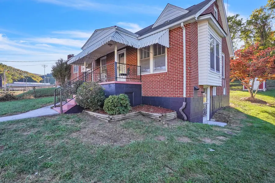 410 Draper Avenue, Pulaski, VA 24301 - Image #3