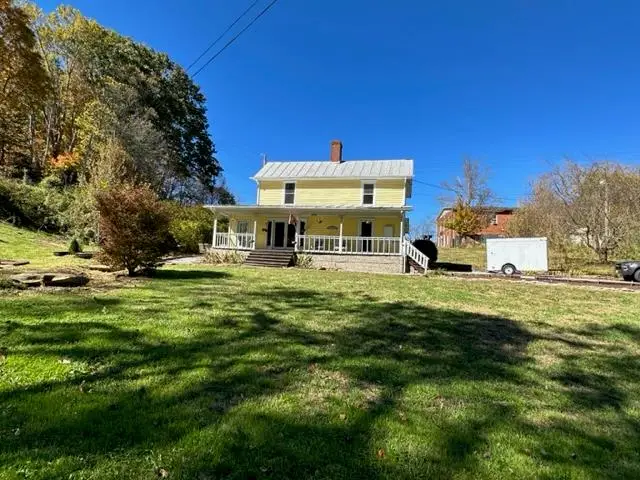 28 Flatridge Rd., Troutdale, VA 24378 - Image #1