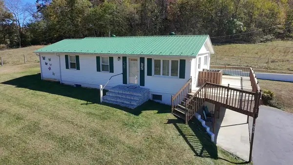 1012 Ridgedale Rd., Saltville, VA 24370