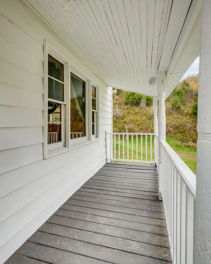 7348 River Mountain Road, Lebanon, VA 24266 - Image #3