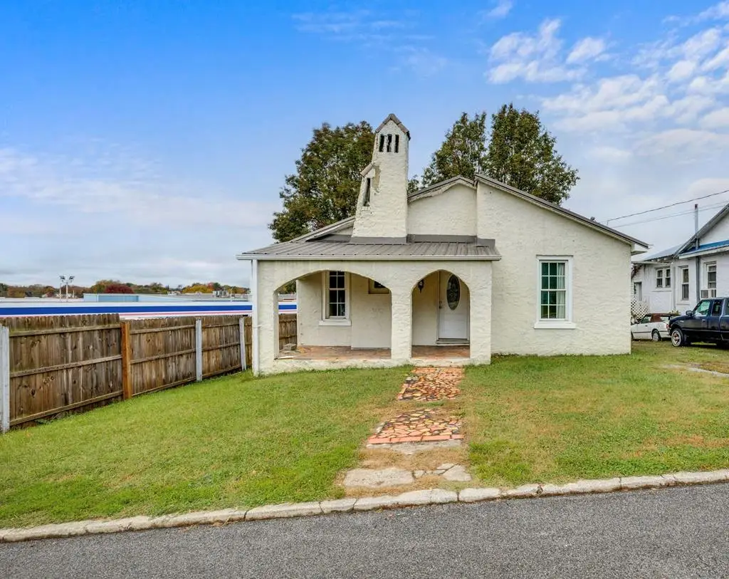 146 Westin Drive, Bristol, VA 24201 - Image #1