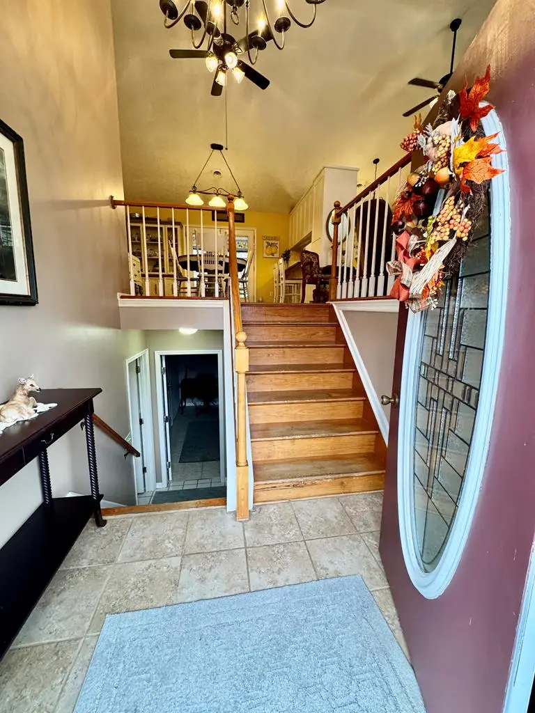 201 Enterprise St, Pounding Mill, VA 24637 - Image #2