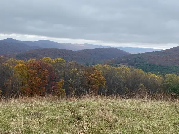 214 Comers Creek Rd, Sugar Grove, VA 24375