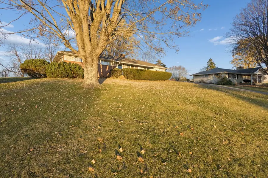 348 Brumley Circle, Lebanon, VA 24266 - Image #3