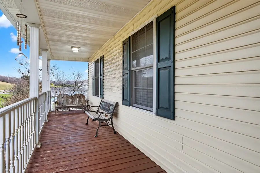 15002 Peaceful Valley Rd, Abingdon, VA 24210 - Image #3