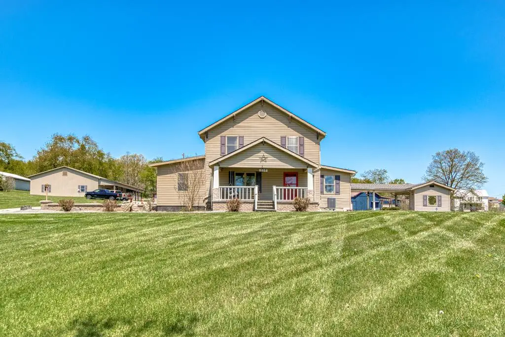 218 Chinquapin Ave, Rural Retreat, VA 24368 - Image #1