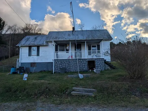 1023 Ramsey Mountain Road, Max Meadows, VA 24368