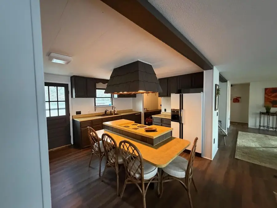 154 Little Rd, Raven, VA 24639 - Image #3