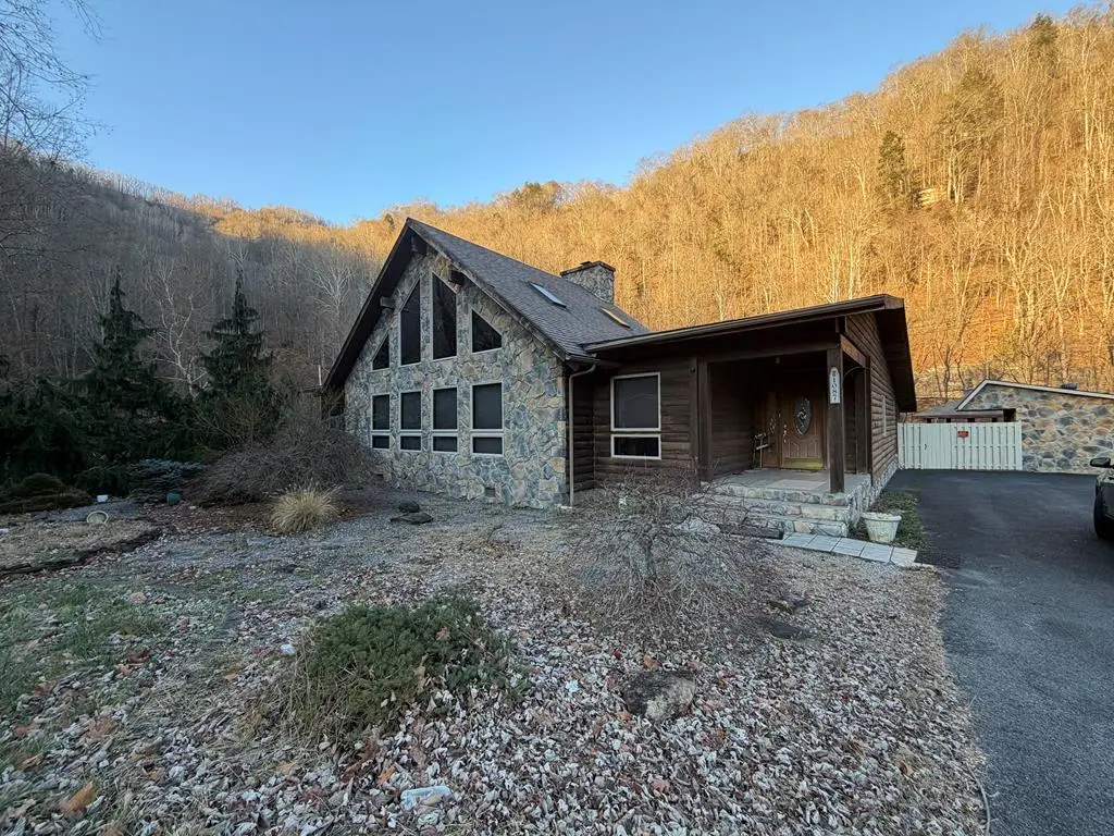 1087 Greenhouse Circle, Oakwood, VA 24631 - Image #1