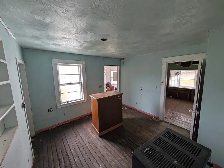 265 Flatwoods Road, Marion, VA 24354 - Image #3