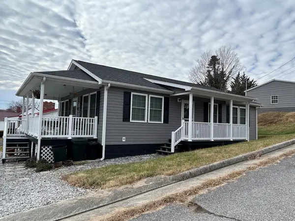 290 Valley St, Wytheville, VA 24382