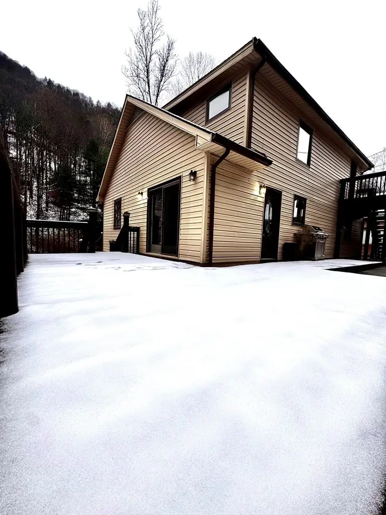 1551 1551 Watkins ST Grundy, VA, Grundy, VA 24614 - Image #3