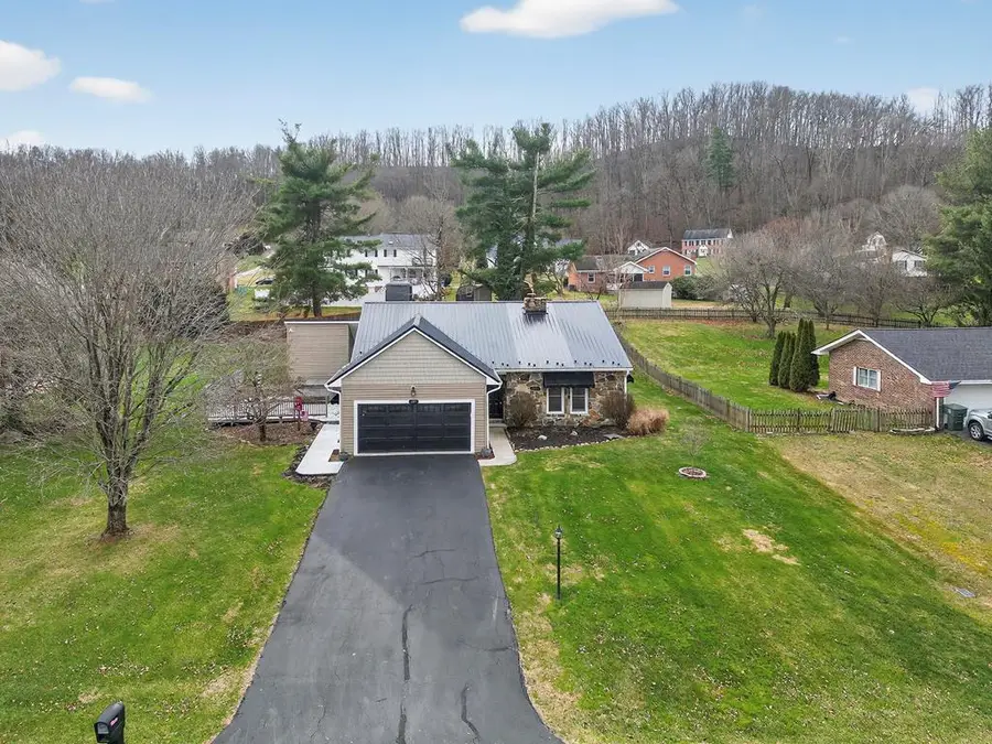 180 Bogey Drive, Abingdon, VA 24211 - #3