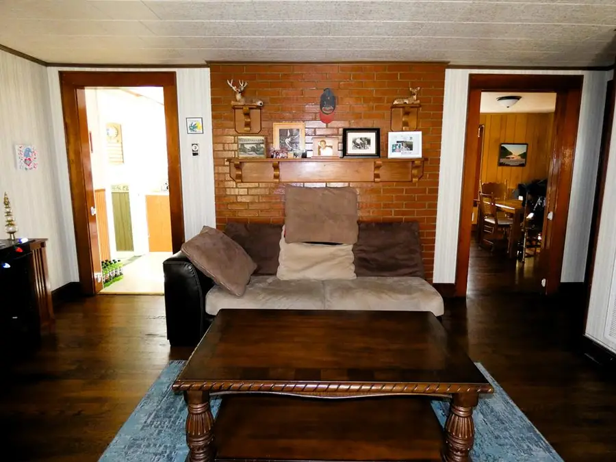 114 Pump Log Hollow Road, Saltville, VA 24370 - Image #2