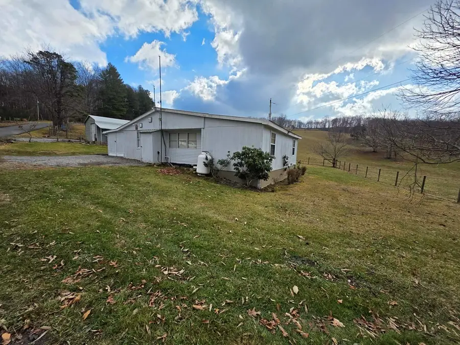 600 LITTLE VALLEY ROAD, Tannersville, VA 24377 - Image #3