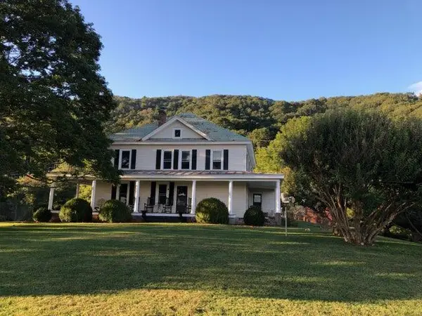 622 Old Bridle Creek Dr., Independence, VA 24348