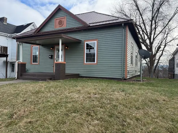 1006 Highland Ave, Bristol, VA 24201