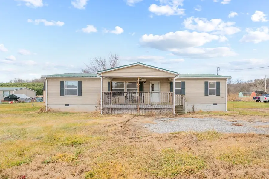 3657 Ivanhoe Rd, Ivanhoe, VA 24350 - Image #2