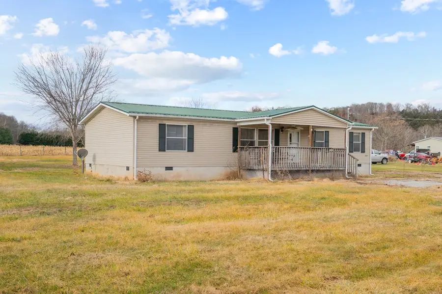 3657 Ivanhoe Rd, Ivanhoe, VA 24350 - Image #3