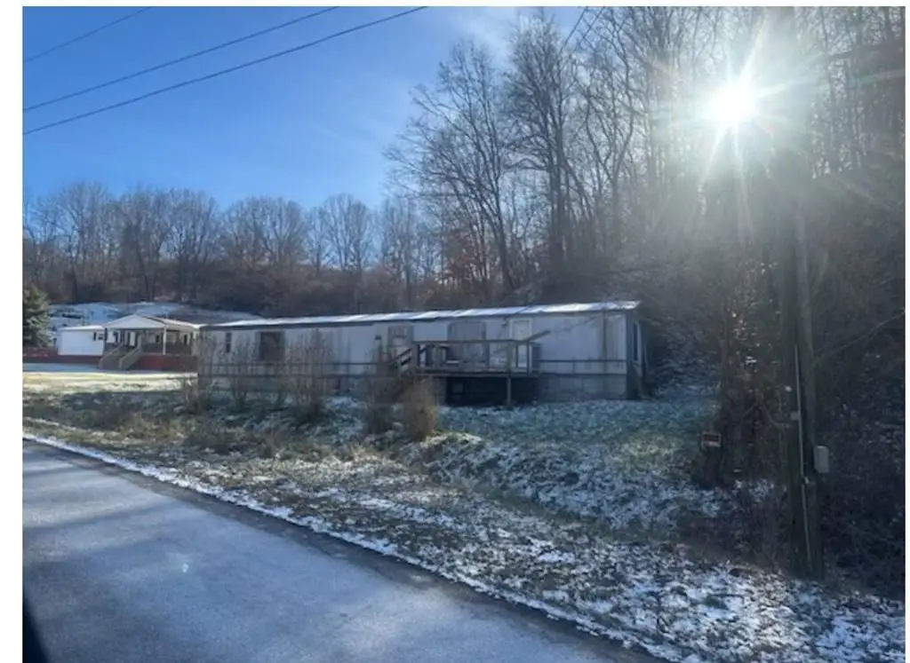 156 Oxford Street, Richlands, VA 24641 - Image #1