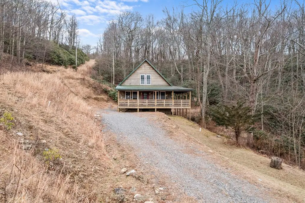 799 Crystal Springs Drive, Fancy Gap, VA 24328 - Image #1