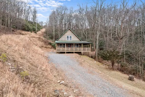 799 Crystal Springs Drive, Fancy Gap, VA 24328