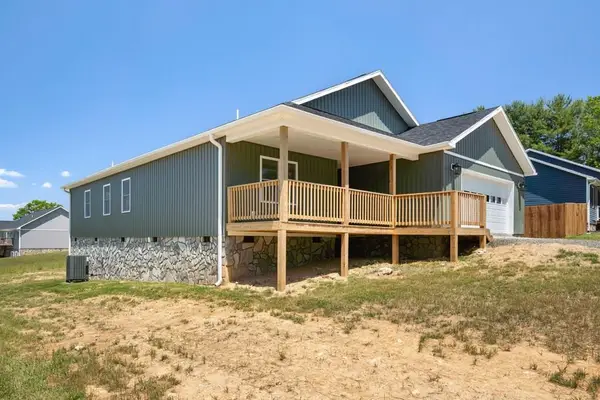 1017 Cranberry Road, Galax, VA 24333