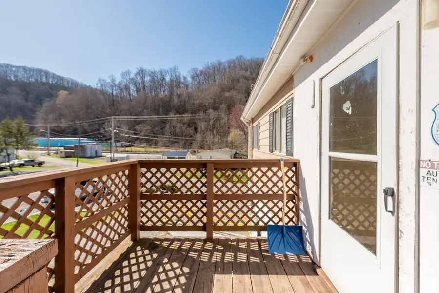 171 Market St, Marion, VA 24354 - Image #3