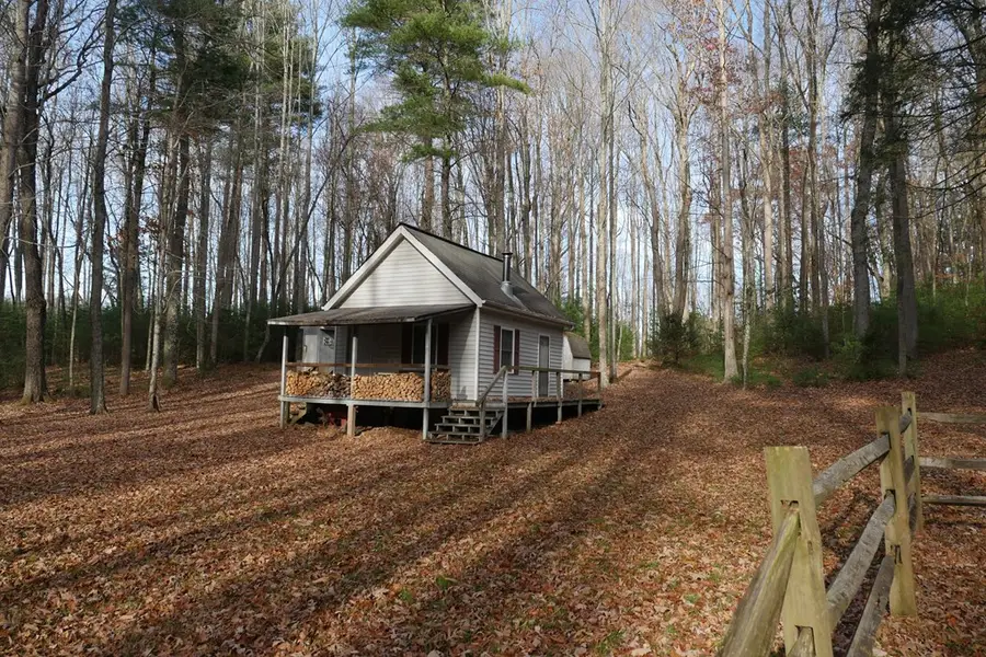 39511 Gobbler Way, Chilhowie, VA 24319 - Image #2