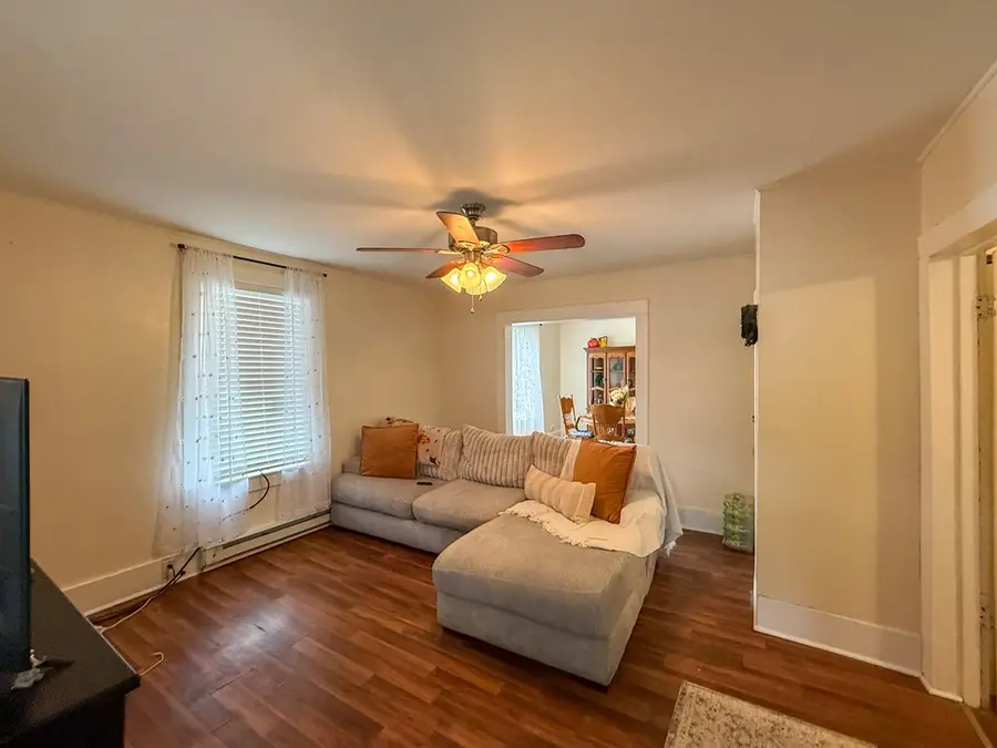 4322 N Scenic Hwy, Bastian, VA 24314 - Image #3