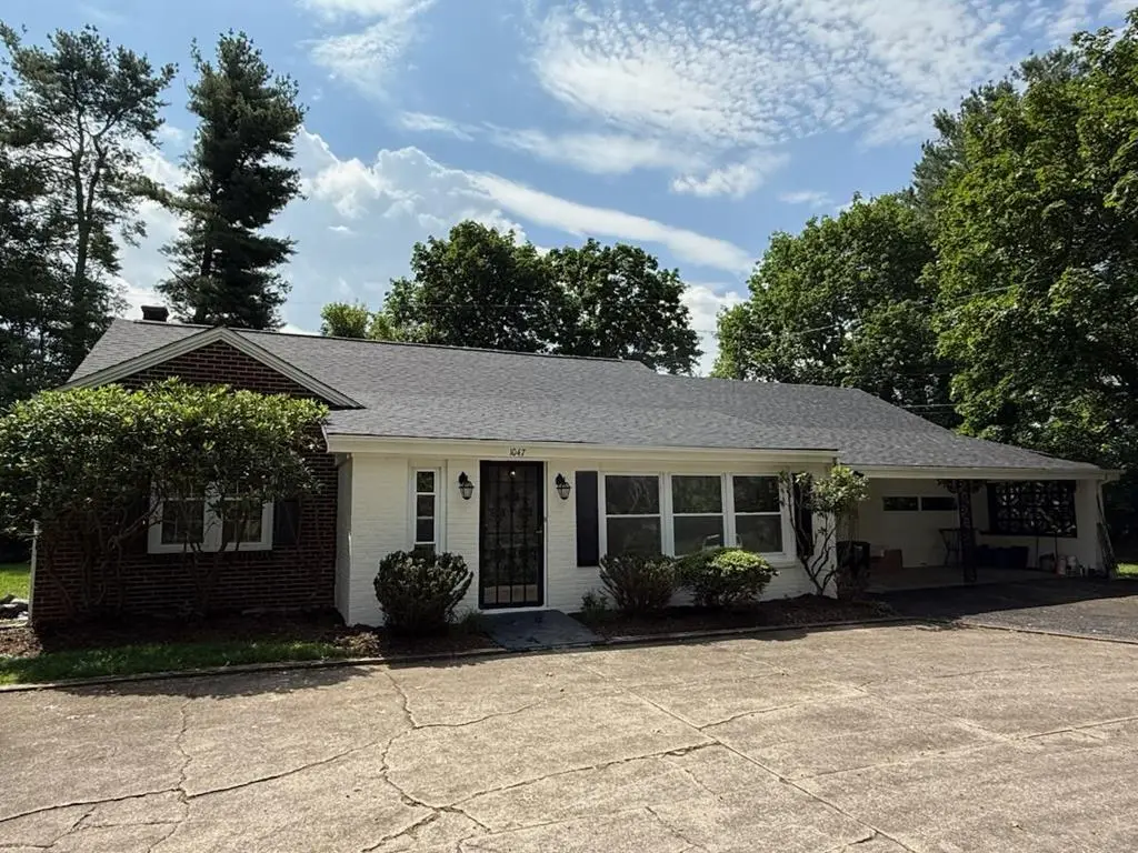 1047 Glendale Rd, Galax, VA 24333 - Image #1