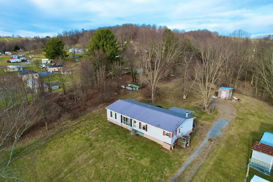 447 Old Airport Rd., Chilhowie, VA 24319 - Image #2