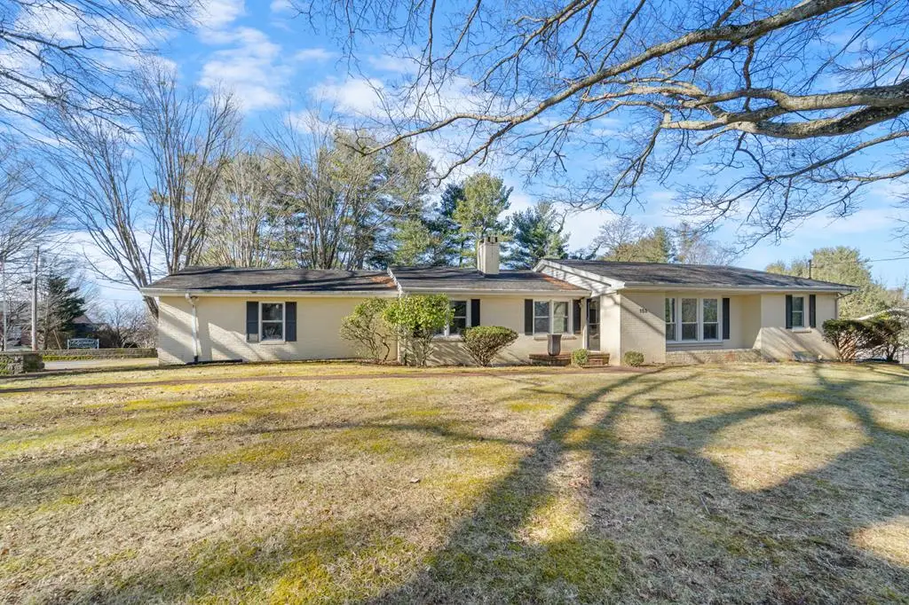 159 Edgemont North, Abingdon, VA 24210 - Image #1