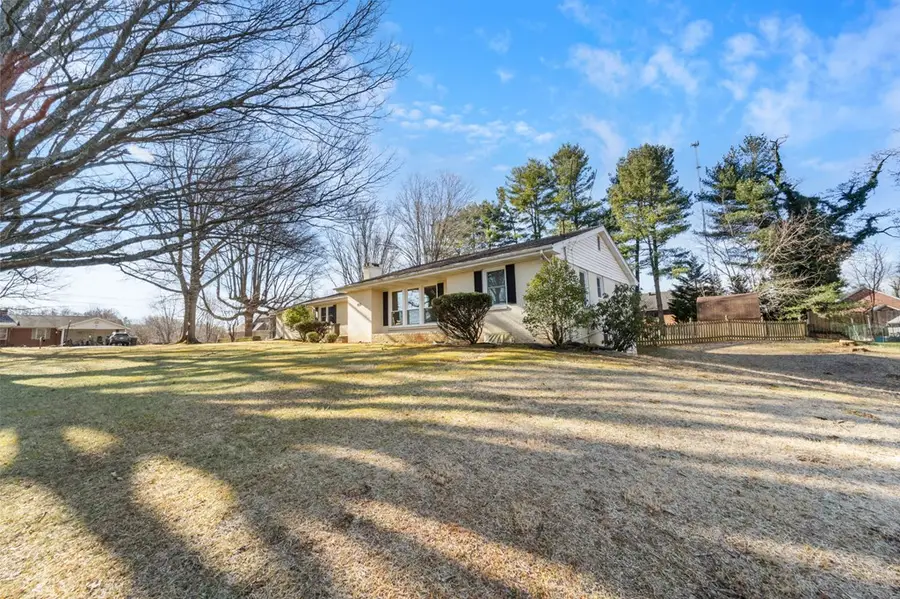 159 Edgemont North, Abingdon, VA 24210 - Image #2