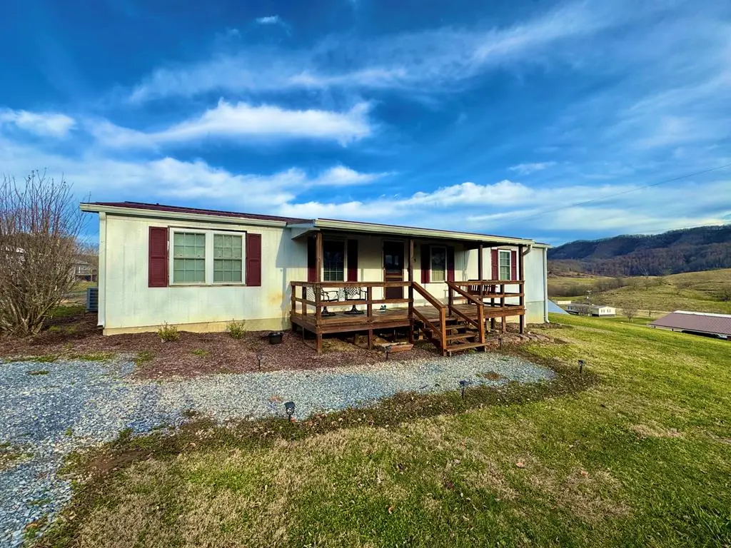1619 Buckeye Hollow Rd., Saltville, VA 24370 - Image #1