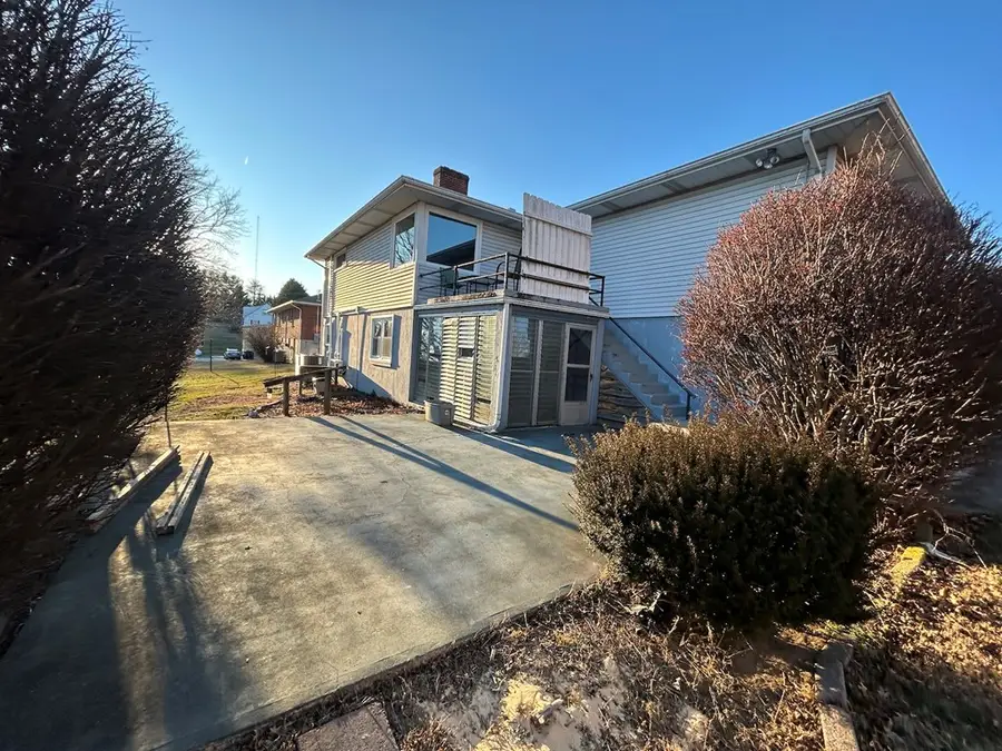 185 Dogwood Drive, Wytheville, VA 24382 - Image #3