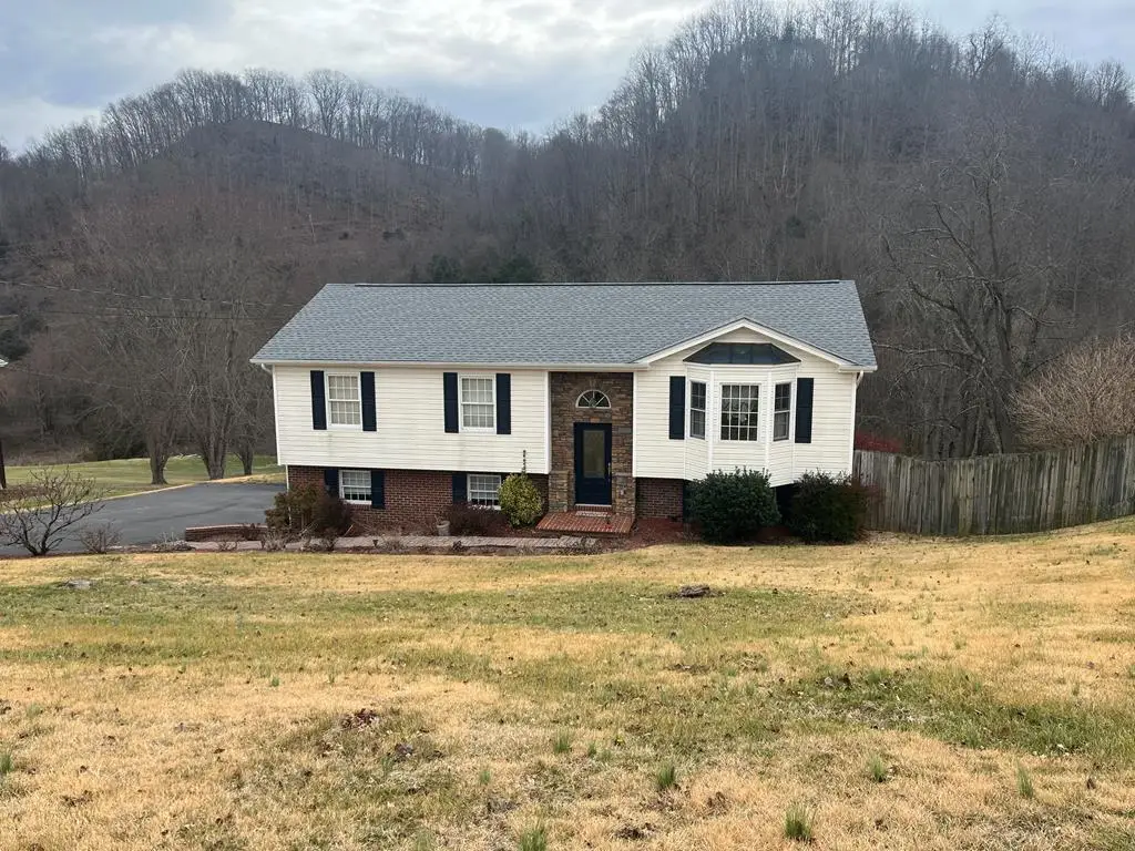 187 Hillside Dr, Lebanon, VA 24266 - Image #1