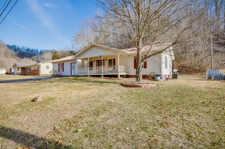 152 Country Oaks Drive, Honaker, VA 24260 - #3