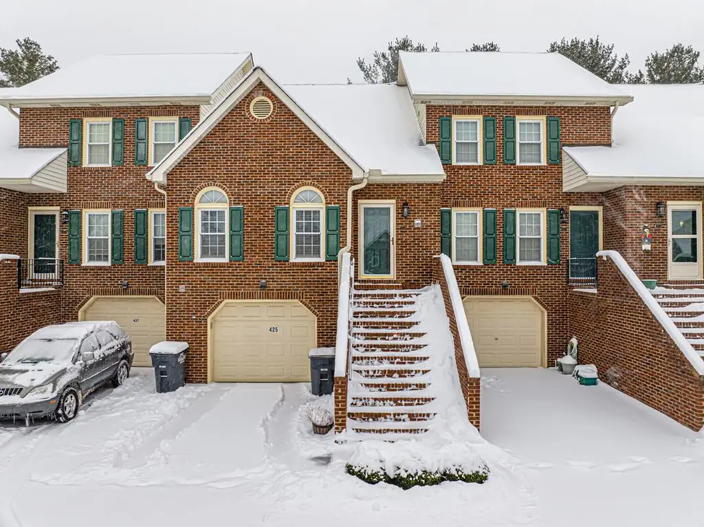 425 Andover Court, Kingsport, TN 37663 - #1